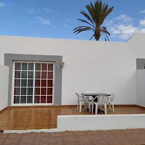 casa-rika-tarajalejo-c.in-canary-islands.com/