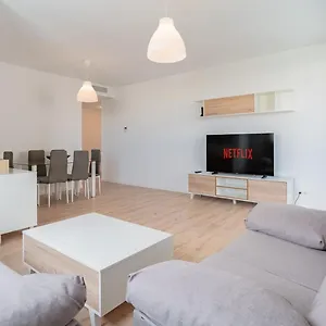 Guestready - Sunny Seaside Escape In Málaga